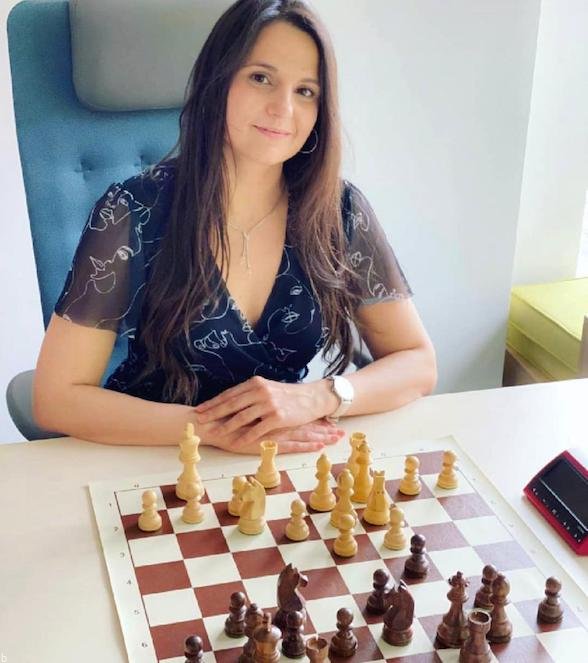 ماجرای تعرض به دختر شطرنج باز روس در پارک تهران (+عکس)